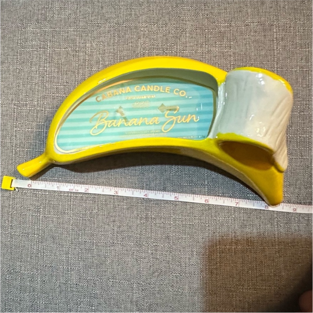 Whimsical Ceramic Banana Sun 2-Wick Candle - Picture 5 of 7